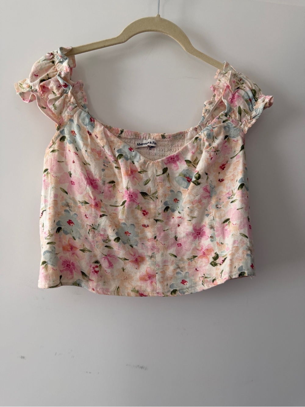 Abercrombie & Fitch Pink Cream Floral Ruffle Crop Top